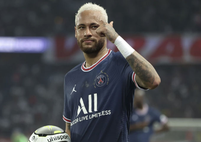 Neymar quyết bám lấy PSG chỉ vì tiền