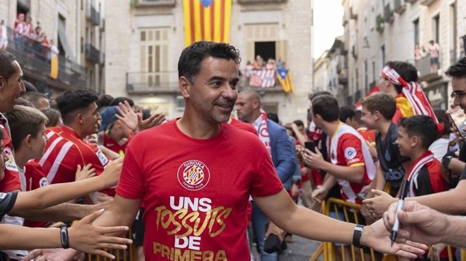 Michel, người ‘đạp gió rẽ sóng’ đưa Girona tới ngôi đầu La Liga là ai?