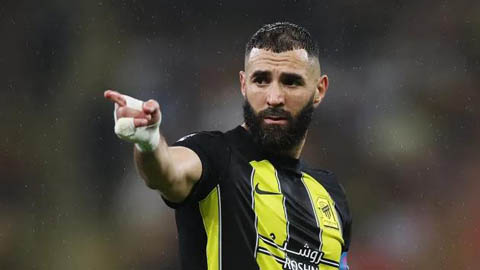 Al-Ittihad họp khẩn cấp để xử lý Benzema