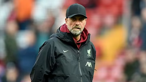 Klopp chuẩn bị tức điên khi chung kết Cúp Liên đoàn có thể phải đá sớm