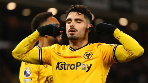 HLV Wolves không chắc về tương lai của Pedro Neto