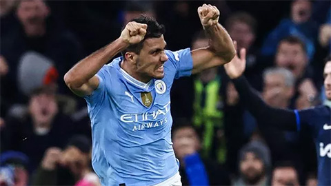 Rodri là 'Batman' của Pep Guardiola