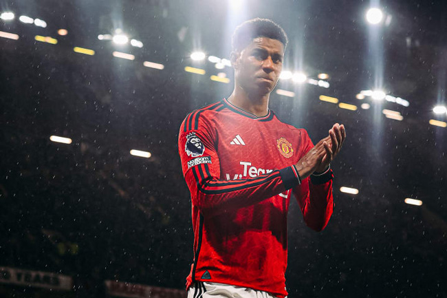 Marcus Rashford từ chối số tiền ‘đổi đời’ để ở lại MU