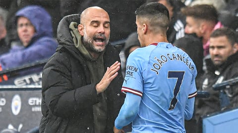 Cancelo thừa nhận bất đồng với HLV Pep Guardiola