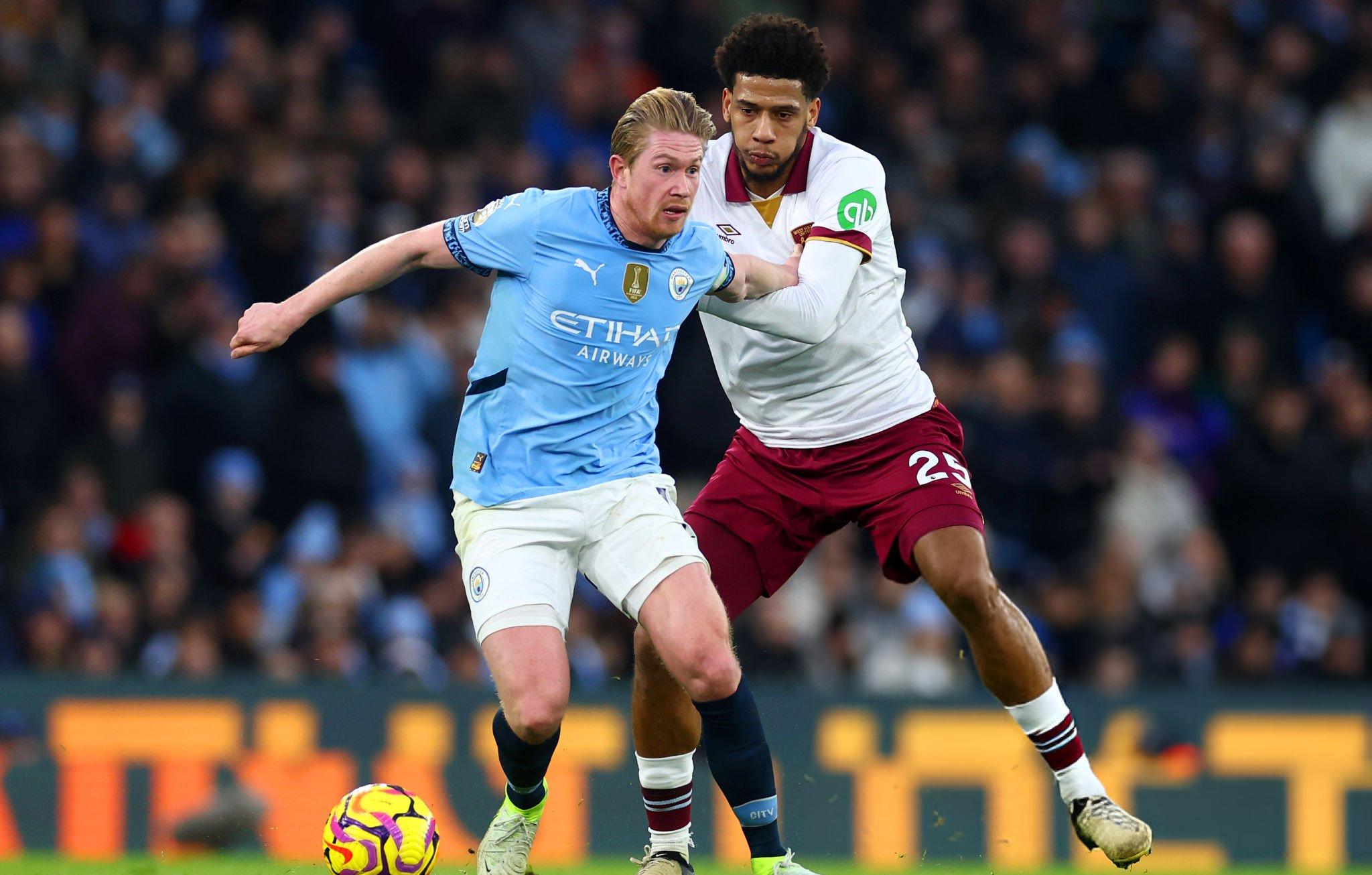 De Bruyne tiến gần tới việc trở thành đối thủ của Messi và Suarez