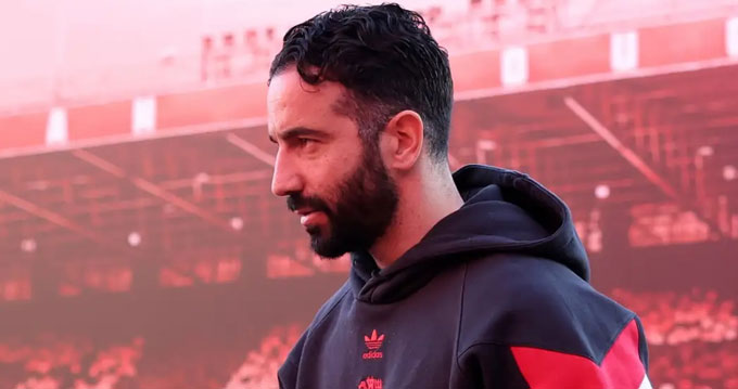 MU & cơn đau đầu tháng 12 với 4 trụ cột không thể thay thế 