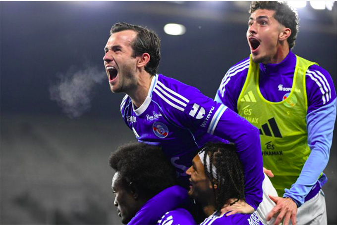 ‘Bố già’ Ben Chilwell, điểm tựa cho dàn cầu thủ trẻ Strasbourg