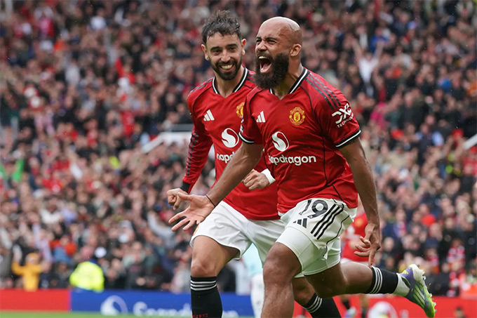 MU có sẵn vũ khí lợi hại bắn hạ Bầy sói