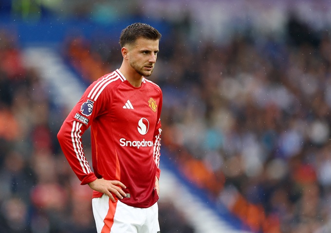 4 phương án giúp MU khỏa lấp khoảng trống của Bruno Fernandes