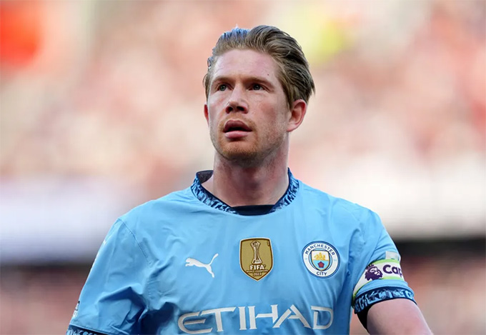 Reijnders toàn diện hơn De Bruyne?