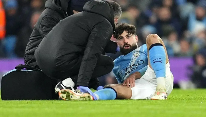 'Kẻ thủ ác' khiến Man City trật bánh