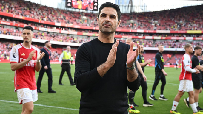 Vì sao Mikel Arteta trụ vững tại Arsenal còn Maresca và Amorim mất việc?