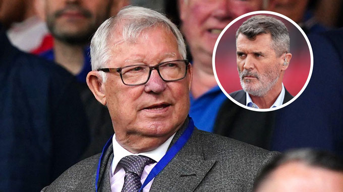 Roy Keane chỉ trích Sir Alex Ferguson 'lảng vảng như mùi khó chịu' ở MU