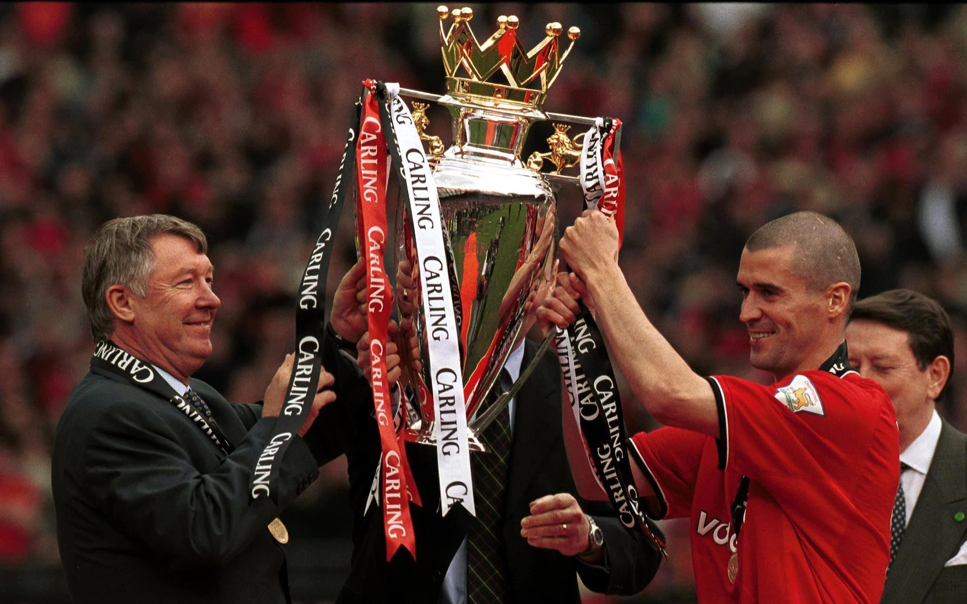 Roy Keane đã sai, Sir Alex Ferguson không hề 'bốc mùi'
