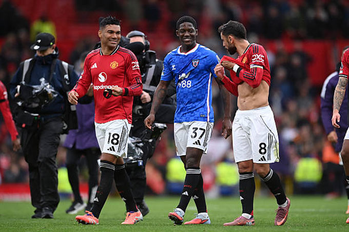 Carrick đã tìm ra công thức lý tưởng cho tuyến giữa MU?