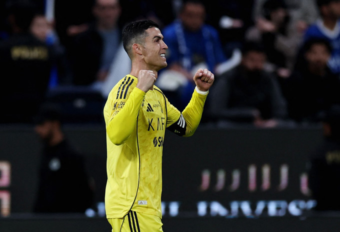 Juventus thua kiện Ronaldo