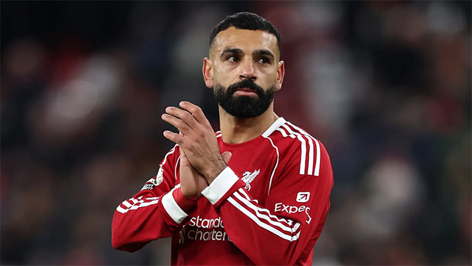 Salah chỉ ở lại Liverpool khi Slot bị... sa thải