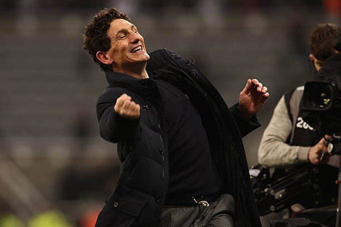 Brentford lầm lũi tiến bước, mơ vé Champions League