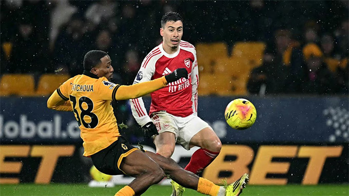 Kết quả Wolves 2-2 Arsenal: Pháo thủ lâm nguy