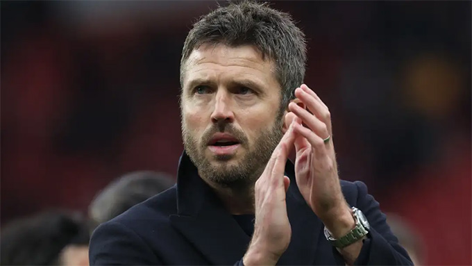 Carrick quá khôn khéo khi ‘né đẹp’ ồn ào quanh Sir Jim Ratcliffe