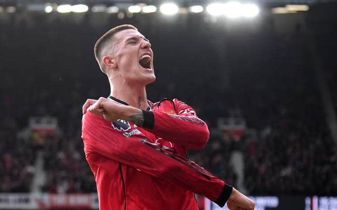 Cách Carrick 'mài sắc' Benjamin Sesko