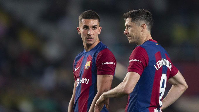 Barca đang sống nhờ phép cộng Lamine Yamal + Joan Garcia