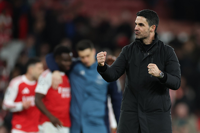 Arsenal thắng đấy, nhưng cũng lo đấy!