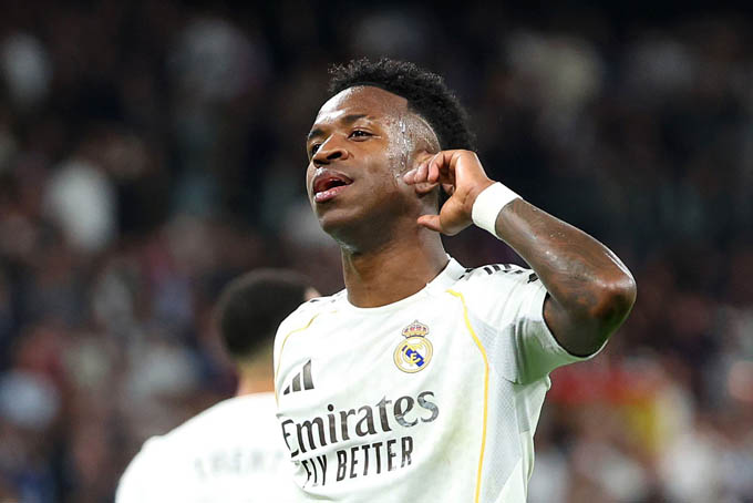 Vinicius cứ đá thế này thì kinh rồi!