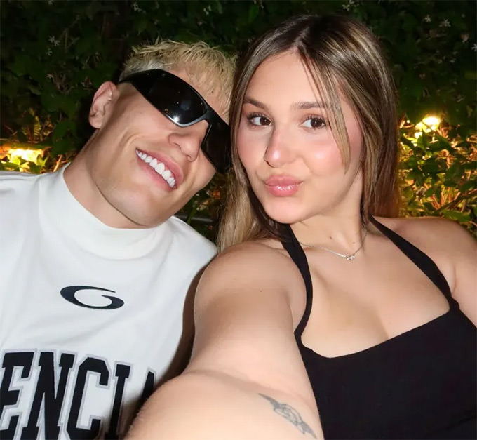 Alejandro Garnacho khoe bạn gái nóng bỏng trên MXH