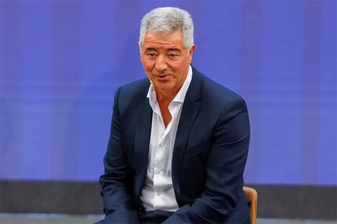 Sếp lớn Atletico nổi điên, tố Barca và Real được ưu ái