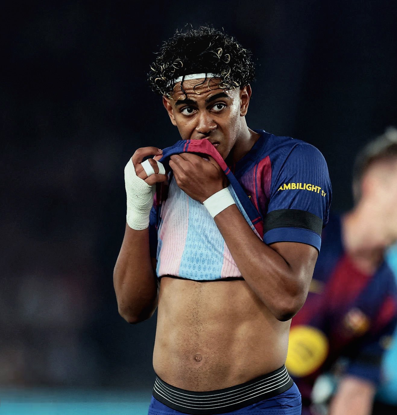 Điều gì đang xảy ra với Lamine Yamal?