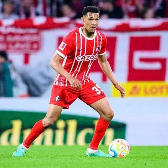 Việt kiều Kenneth Schmidt được Madagascar chào đón