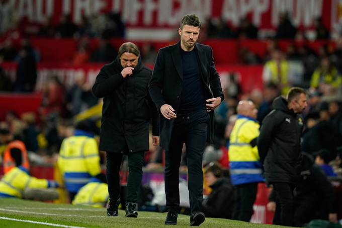 Carrick phải cảm ơn… Amorim sau chiến thắng trước Chelsea!