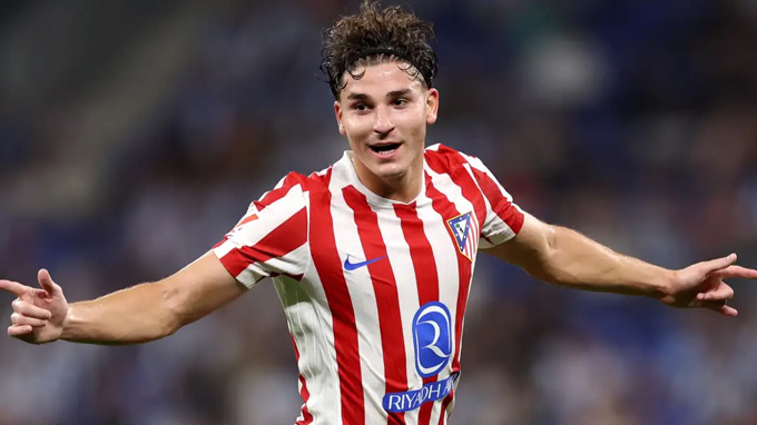 Barca hỏi mua Alvarez, chuẩn bị hậu kỷ nguyên Lewandowski