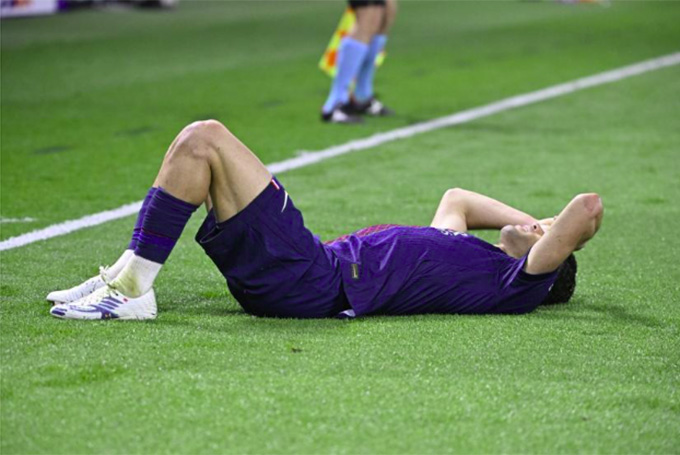 Hakimi vắng mặt ở trận lượt về, PSG lấy ai thay thế?