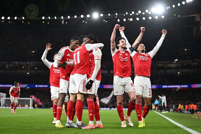 Kỷ nguyên thống trị đang mở ra với Arsenal