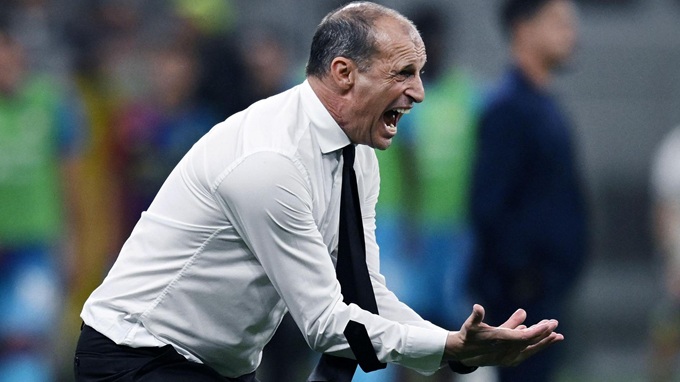 AC Milan sa thải Massimiliano Allegri 