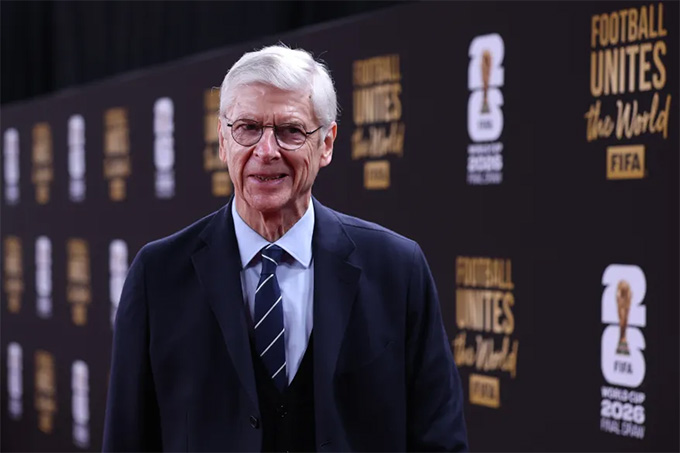 Arsene Wenger tiết lộ lý do Arsenal thua Barca ở chung kết năm 2006