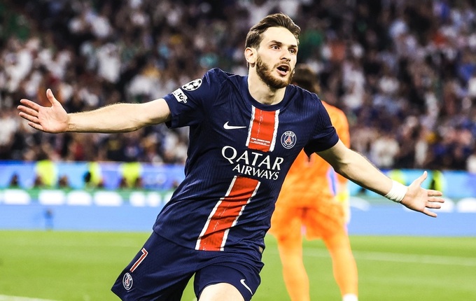 ‘Quái vật’ Khvicha Kvaratskhelia sẽ định đoạt trận chung kết Champions League?