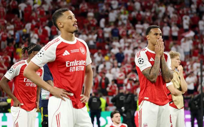 Arsenal còn vậy thì còn khổ