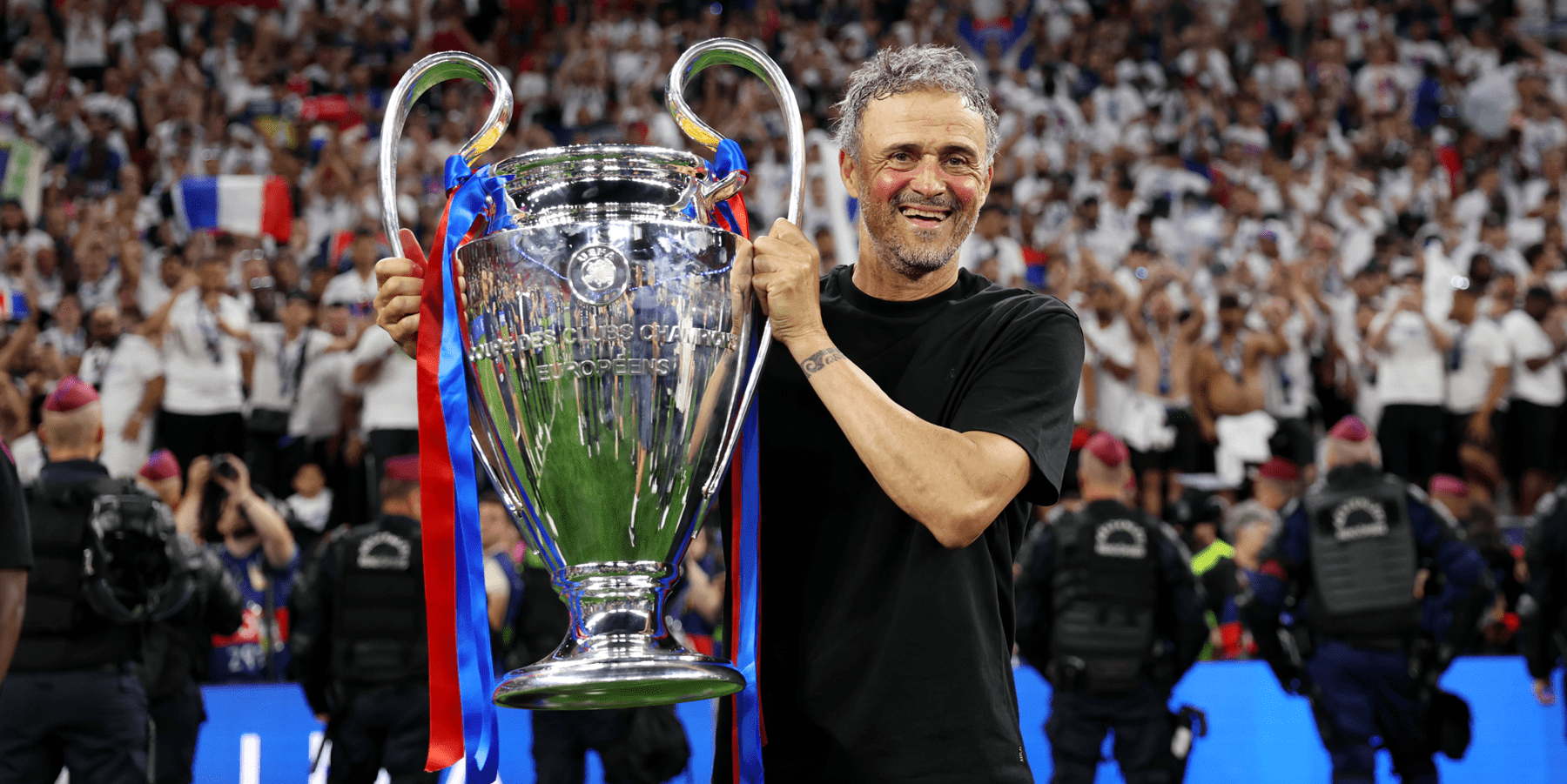 Dự án PSG của Luis Enrique nở hoa tưng bừng