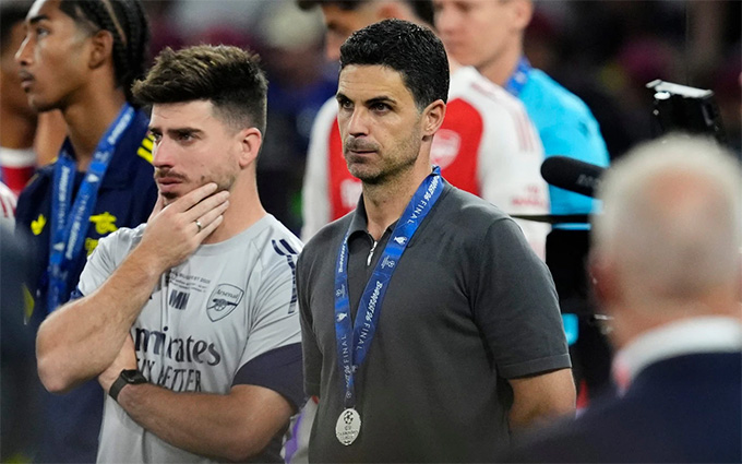PSG là bài học cho Arsenal