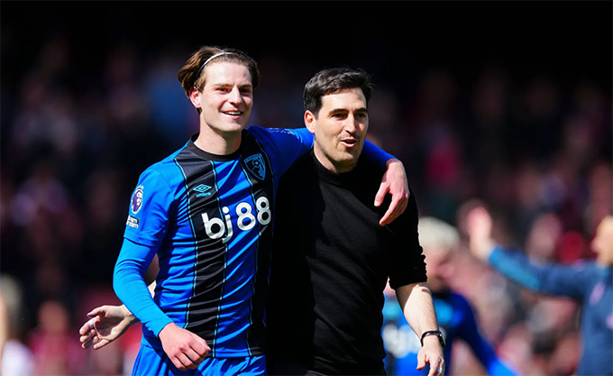 Iraola muốn mang trò cũ tại Bournemouth tới Liverpool