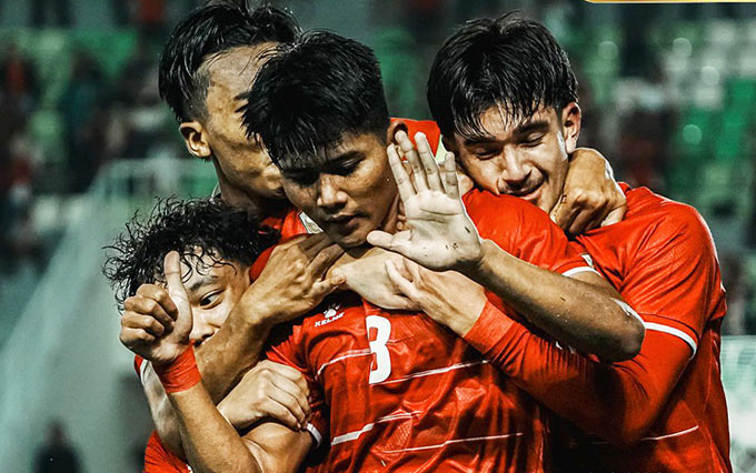 HLV của Indonesia sợ cầu thủ 'chùn bước' trước U19 Việt Nam