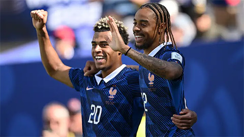 Barcola hay Doue, Deschamps chọn ai?