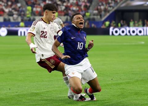 Pau Cubarsi, ‘lão tướng’…. 19 tuổi