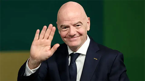 Làn sóng yêu cầu Infantino từ chức tăng cao