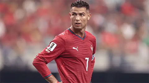 Ronaldo quyết kéo Bruno Fernandes sang Al Nassr