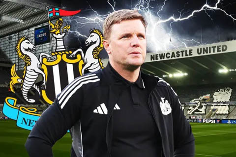 Eddie Howe chia tay Newcastle trước khi mùa giải mới khởi tranh