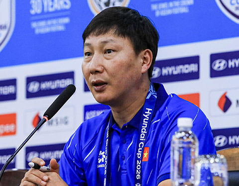 HLV Kim Sang Sik: ‘Thắng Singapore trước mới nghĩ đến Indonesia’